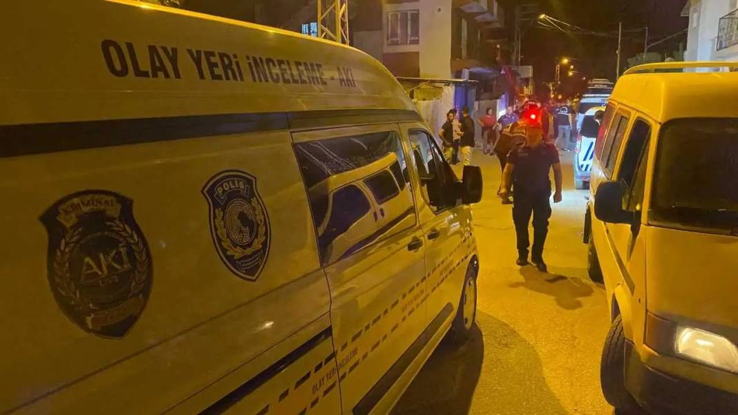 Adana’da Komşular Arasında Meydan Muharebesi Çıktı! 3 Yaralı 7 Gözaltı 2